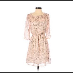 Very cute summer dress with sheer detail